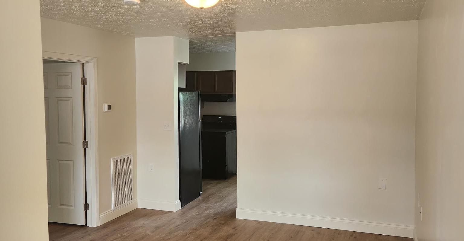 498 State Highway 15 N Campton Methodist Housing I, Campton, KY 41301