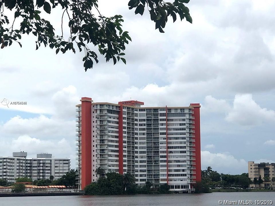 1st image of 1301 Miami Gardens Dr APT 1212W