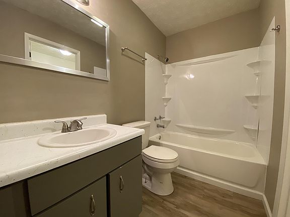 3rd image of 116 W Zupan St #10731640