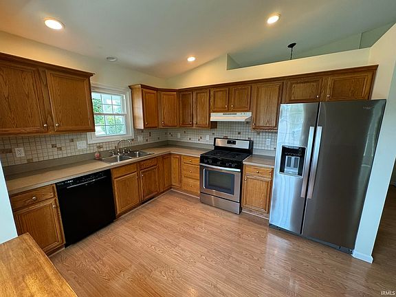 2nd image of 2210 Liberty Ct