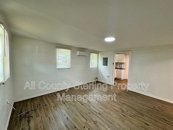 4th image of 1756 NE 8th Ave APT 2