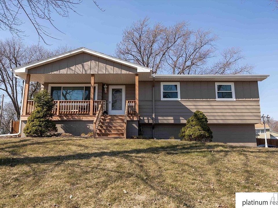 1st image of 7404 S 85th St