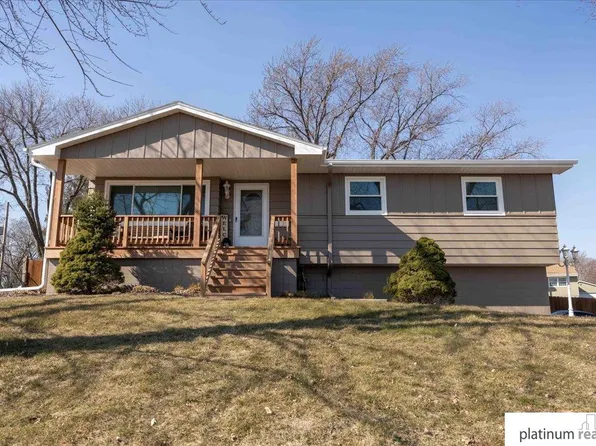 7404 S 85th St, La Vista, NE 68128