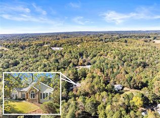 5243 Laurel Ter, Flowery Branch, GA 30542