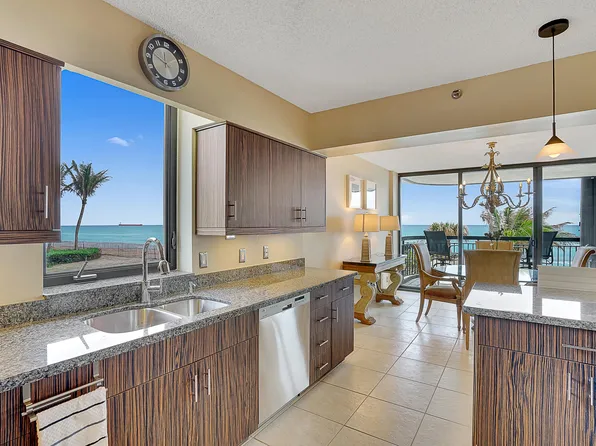 5380 N Ocean Drive #2-I, Singer Island, FL 33404