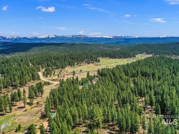 Fairchild Way, Idaho City, ID 83631