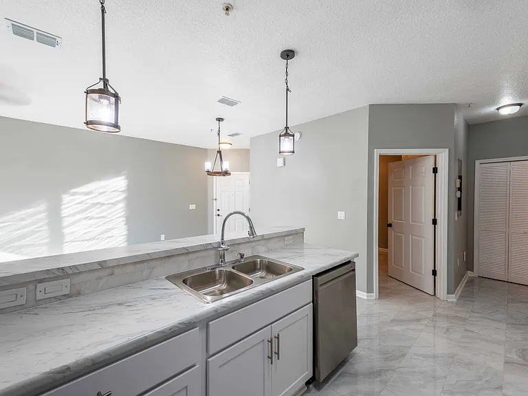 6916 Ortega Woods Dr #3 — Photo 15