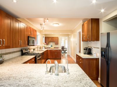 1414 Jefferson Ave, East Pt, GA, 30344