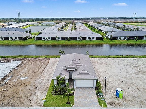 2nd image of 12516 SW Compass Point Drive