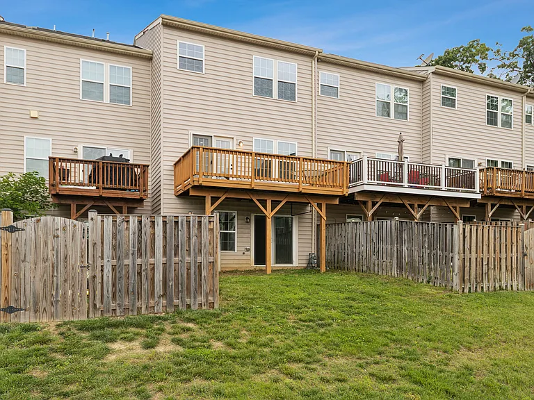 3107 Alliance Ct — Photo 27