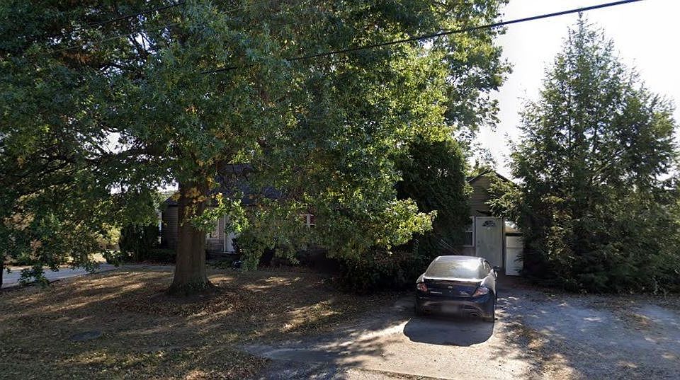 1st image of 1400 Newberry Dr