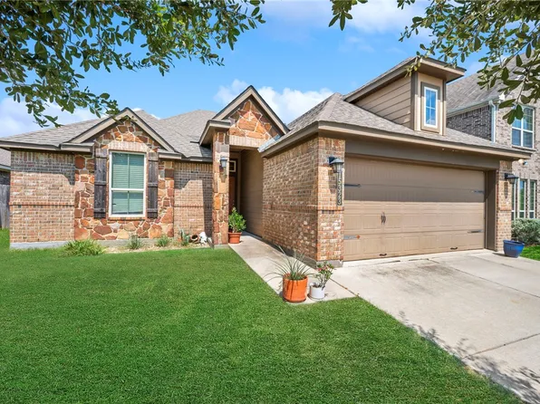 15323 Still Water Meadow Ln, College Station, TX 77845