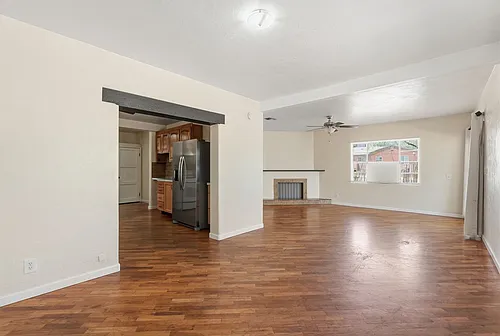 1104 E. Waverly St. Photo 1