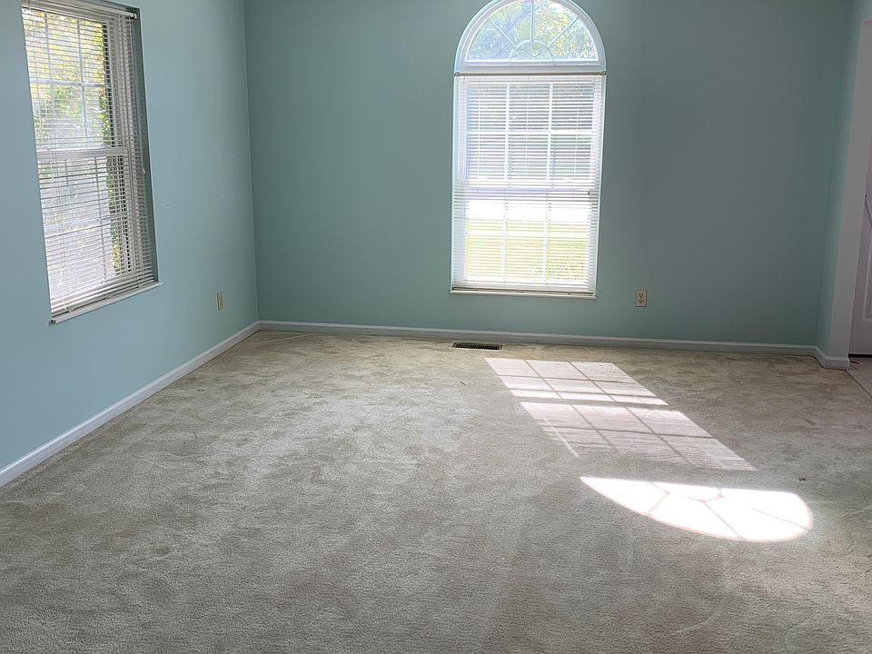 1st image of 7076 Birch Creek Ct