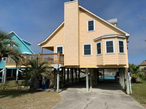 304 W 8th St #1, Gulf Shores, AL 36542