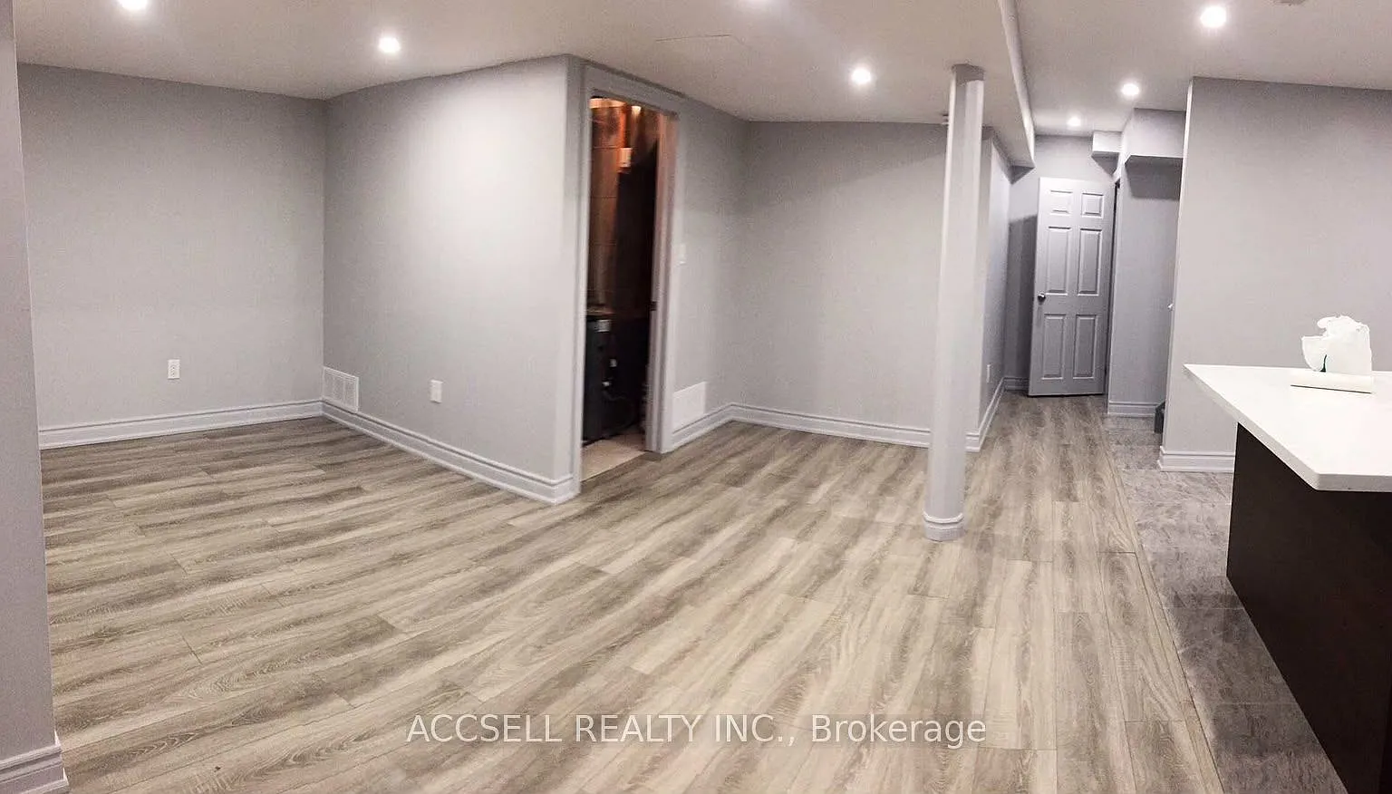 2 bed, $1,790 — Photo 2
