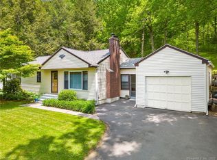 953 Flanders Rd, Southington, CT 06489