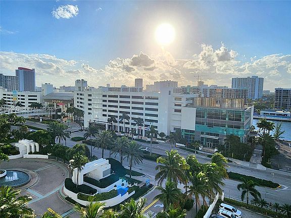 2nd image of 3505 S Ocean Dr APT 901