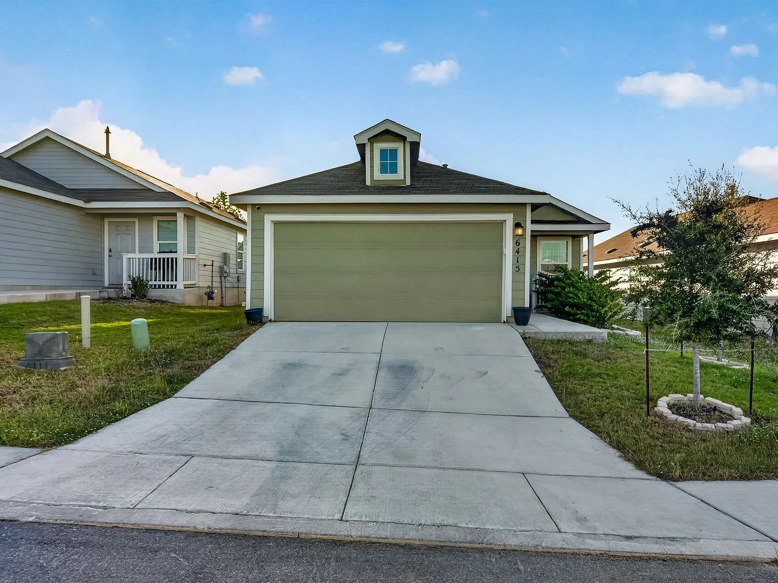 3 bed, 1440 sqft, $1,600 — Photo 1