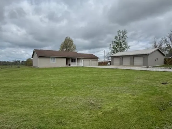 995 N 1300th Rd W, Linton, IN 47441