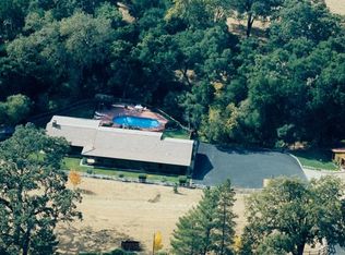 5325 Vineyard Dr, Paso Robles, CA 93446