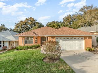 66 Orange Blossom Dr, Eustis, FL 32726
