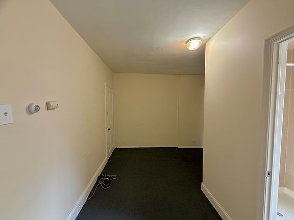 4th image of 3202 Pearl St