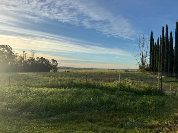 6924 Eric Ln, Wheatland, CA 95692