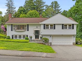 29 Brook St, Wellesley, MA 02482