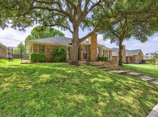 3123 Honeydew Dr, Carrollton, TX 75007