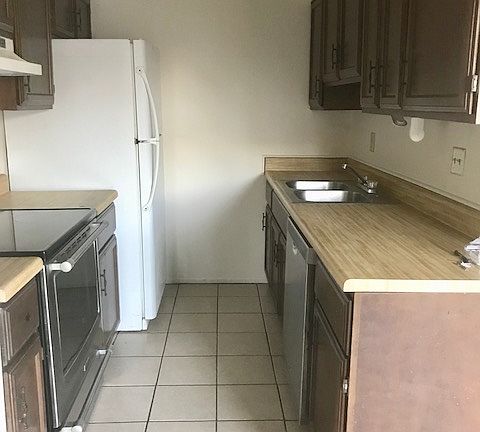 2nd image of 109 W Westridge Dr APT A