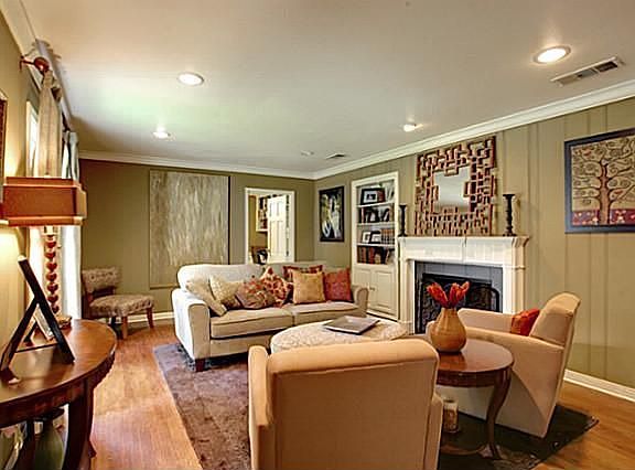 3rd image of 3801 Sherwood Dr