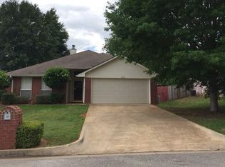 10743 Southern Trace Cir, Flint, TX 75762