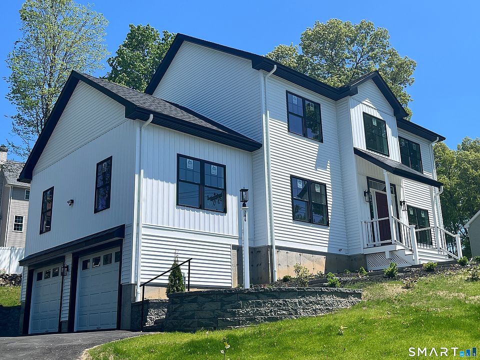 2nd image of 796 Maple Hill Road