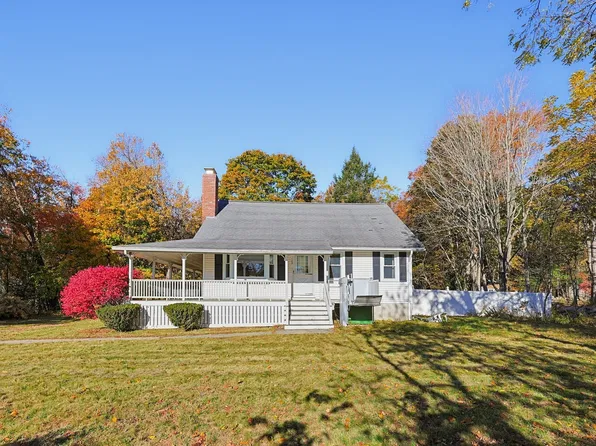 143 Pond St, Avon, MA 02322