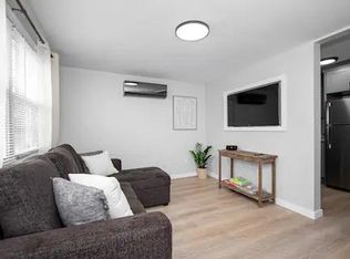 21 Cherry St APT 8, Pawtucket, RI 02860