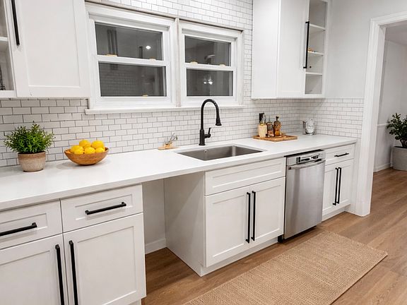 2nd image of 163 Dutch Lane Rd