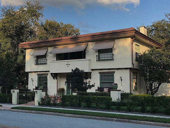 3rd image of 2021 Park Ave