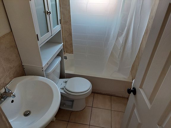 5th image of 736 7th Ave N #1-383