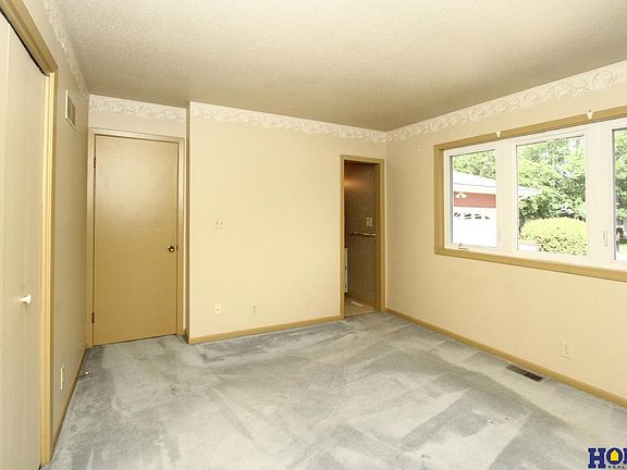 2nd image of 6035 Dogwood Dr