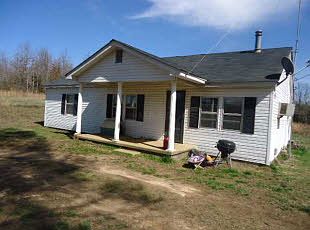 2nd image of 440 Jones Ln