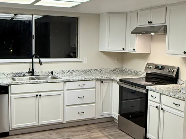 629 E Ridgecrest Blvd APT I, Ridgecrest, CA 93555