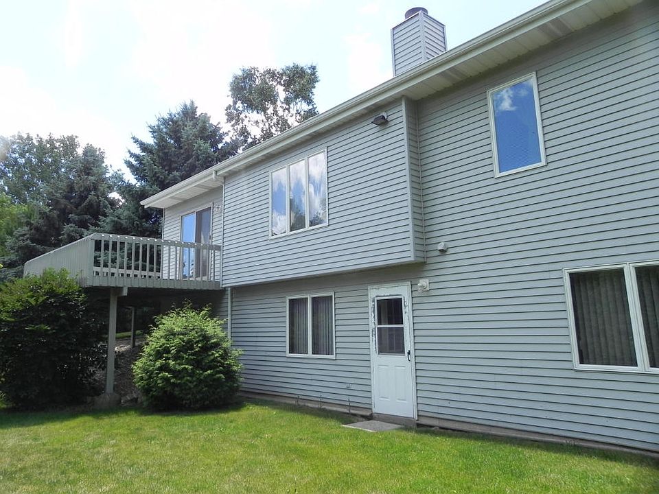 1st image of 1802 Blackhawk Dr