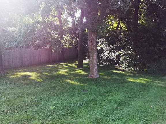2nd image of 2629 W 21st St