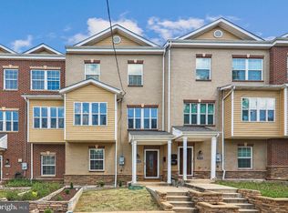 5018 C St SE, Washington, DC 20019