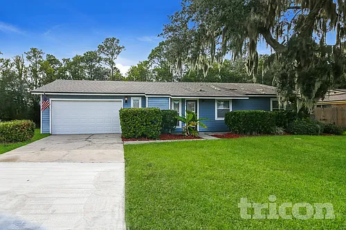 554 Peregrine Ct Photo 1