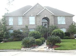 9214 Memorial Trail Dr, Spring, TX 77379