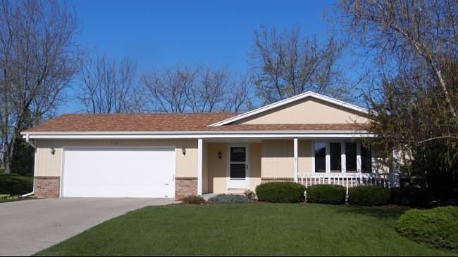 1st image of W234N7065 Flintlock Dr E
