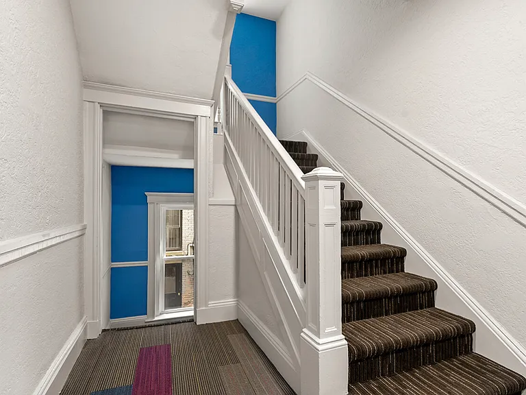 77 Park Dr #14 — Photo 2