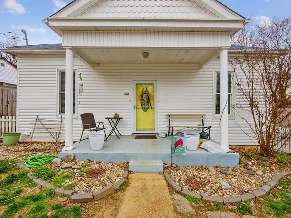 100 S 5th St, De Soto, MO 63020